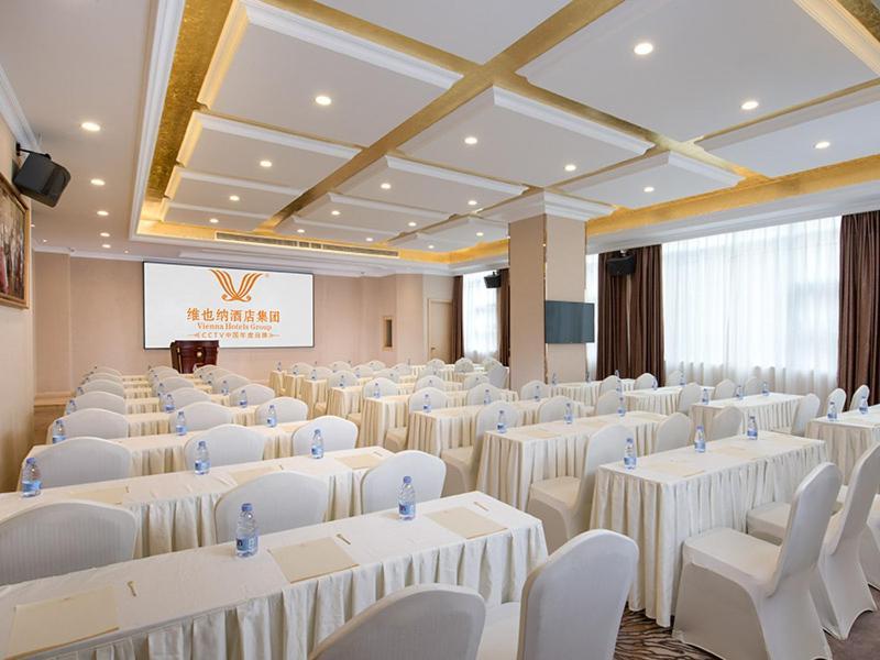 Vienna Hotel Guangzhou Baiyun Airport Extérieur photo
